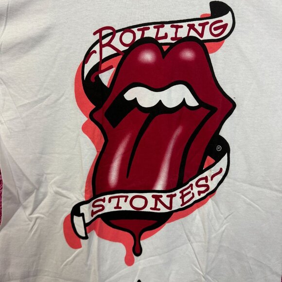 The Rolling Stones Bleeding Hot Lips Tattoo Rock Band Tee M - Picture 2 of 4